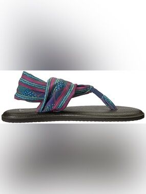 Sanuk Women’s Yoga Sling Sandal. Yoga mat comfort. Size 8.